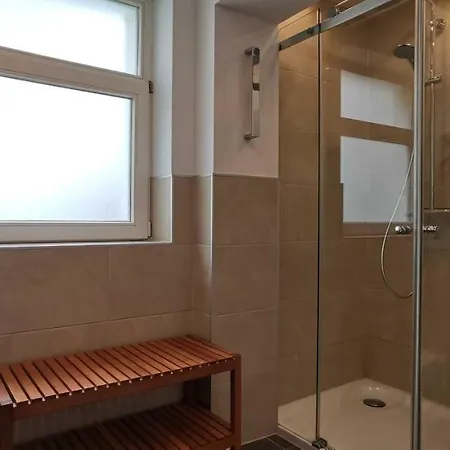 Charlot Mit Zwei Schlafzimmern Und Bio- Kamin Apartament Heringsdorf